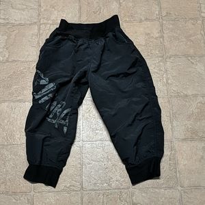 Zumba Cargo capris size medium *see all photos